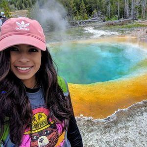 Meet your Posher, Paola